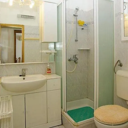 Toma I - Two Bedroom With Terrace And Sea View Marija Smokvica (Korcula)